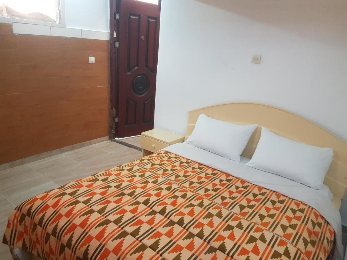 Residences Touristhotel Abidjan Ngoại thất bức ảnh