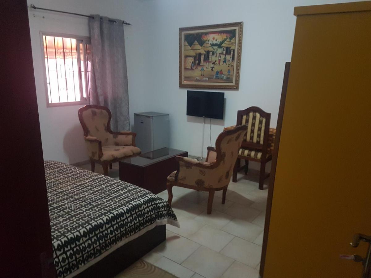 Residences Touristhotel Abidjan Ngoại thất bức ảnh