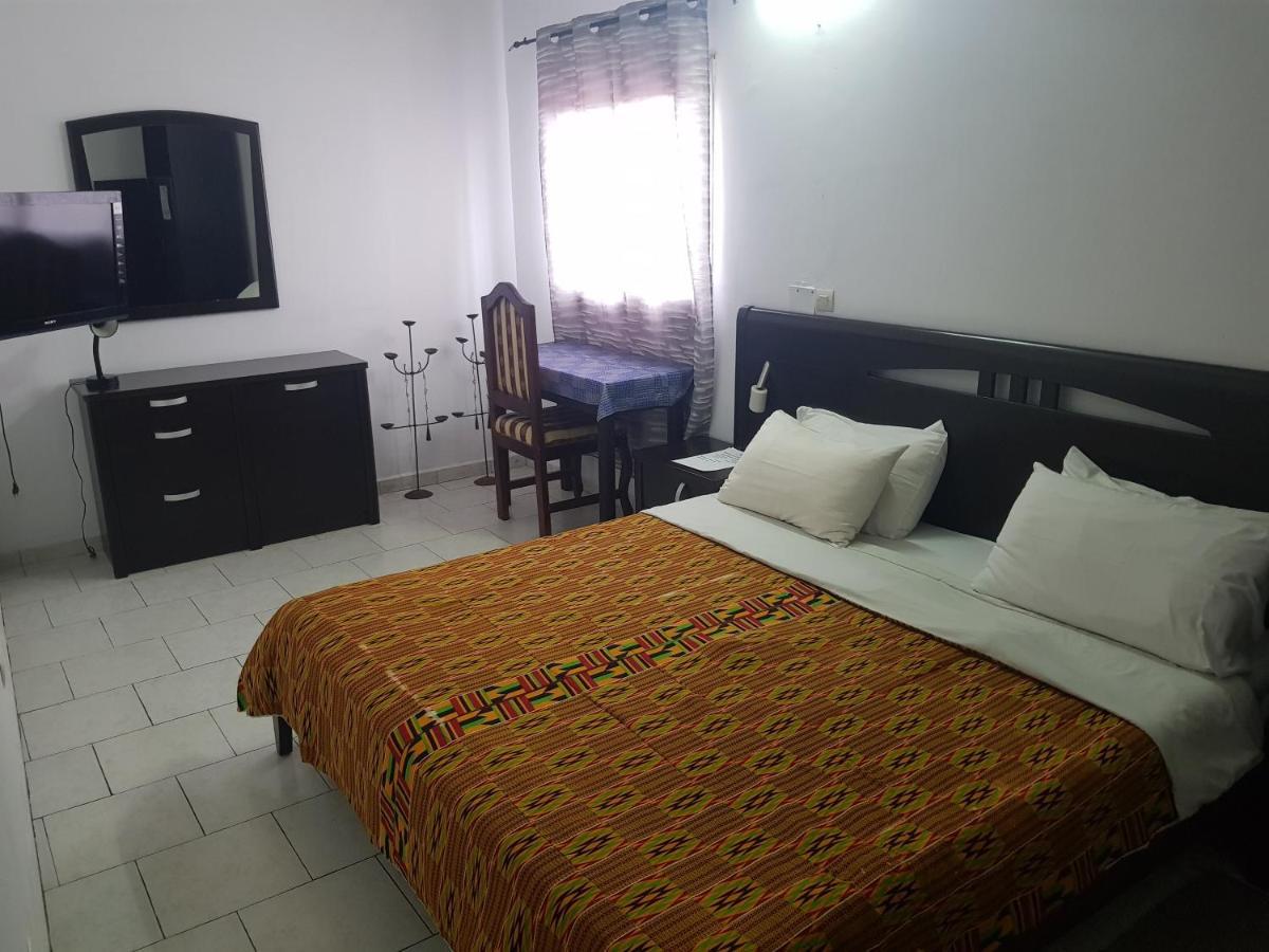 Residences Touristhotel Abidjan Ngoại thất bức ảnh