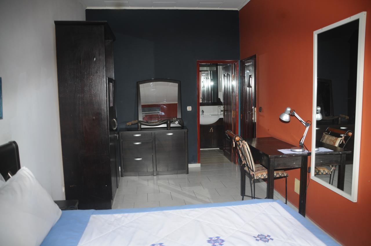 Residences Touristhotel Abidjan Ngoại thất bức ảnh