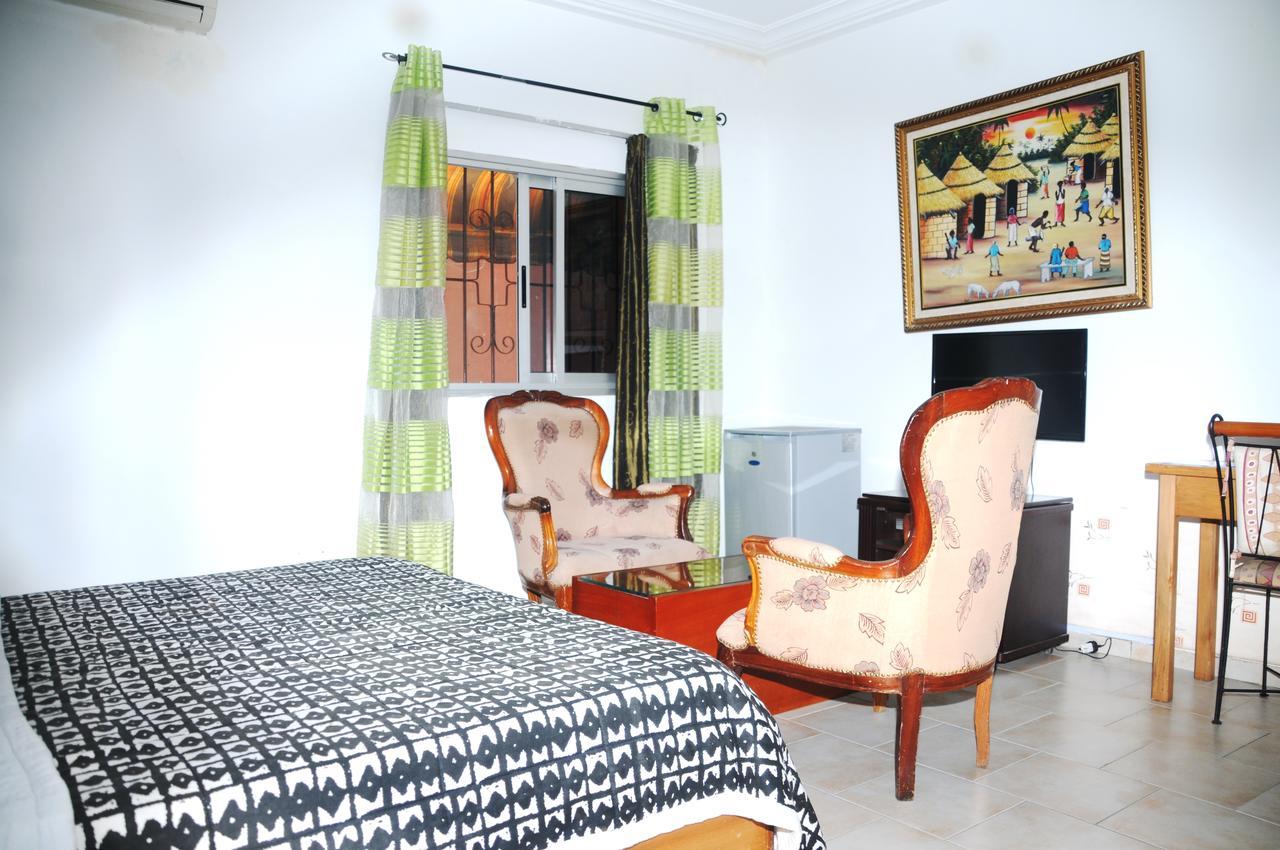 Residences Touristhotel Abidjan Ngoại thất bức ảnh